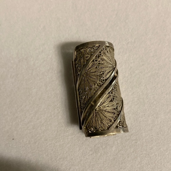 1900s ladies flower holder brooch stamped Silver - Picture 1 of 14